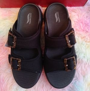 Skechers Go Walk Arch Fit size 9 sandals
